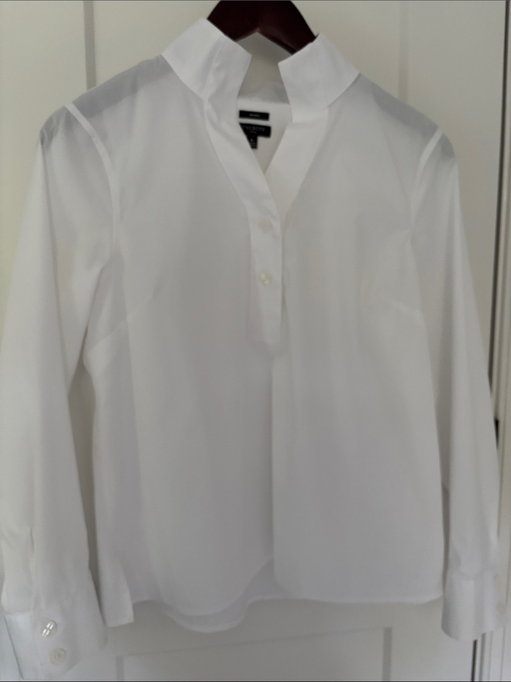 White Popped-Collar No-Iron Tunic-Style Blouse.